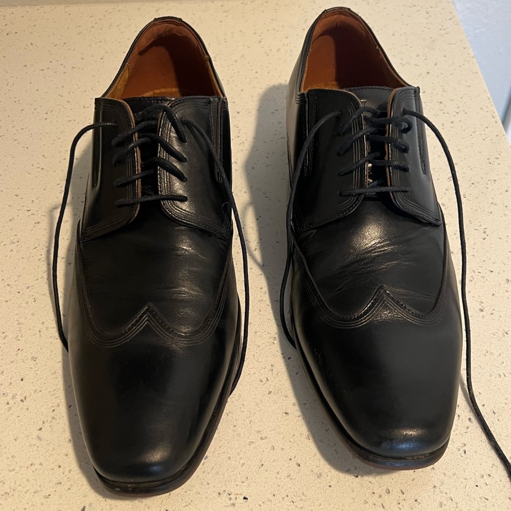 Florsheim Postino 15181 Wingtip Oxford Men's Dress Shoe Black